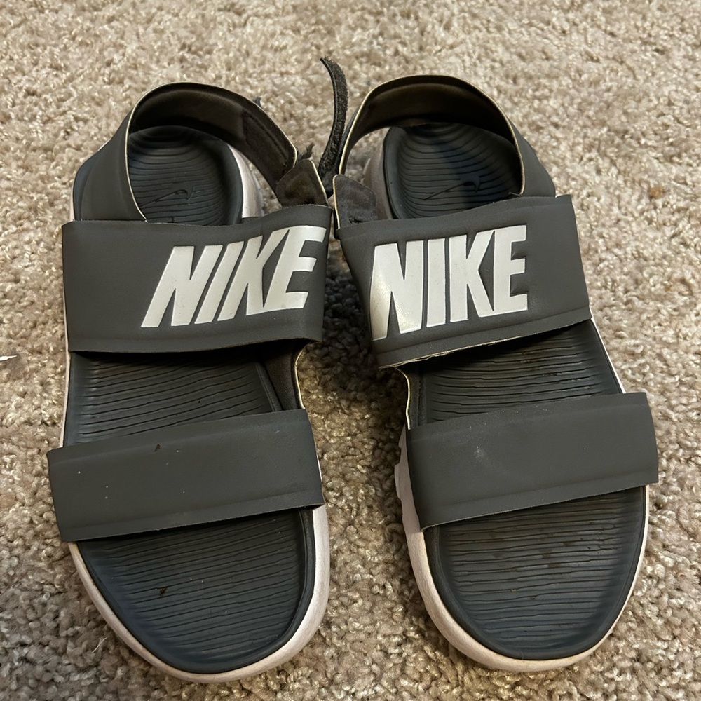 Nike Grey Targun Sandals